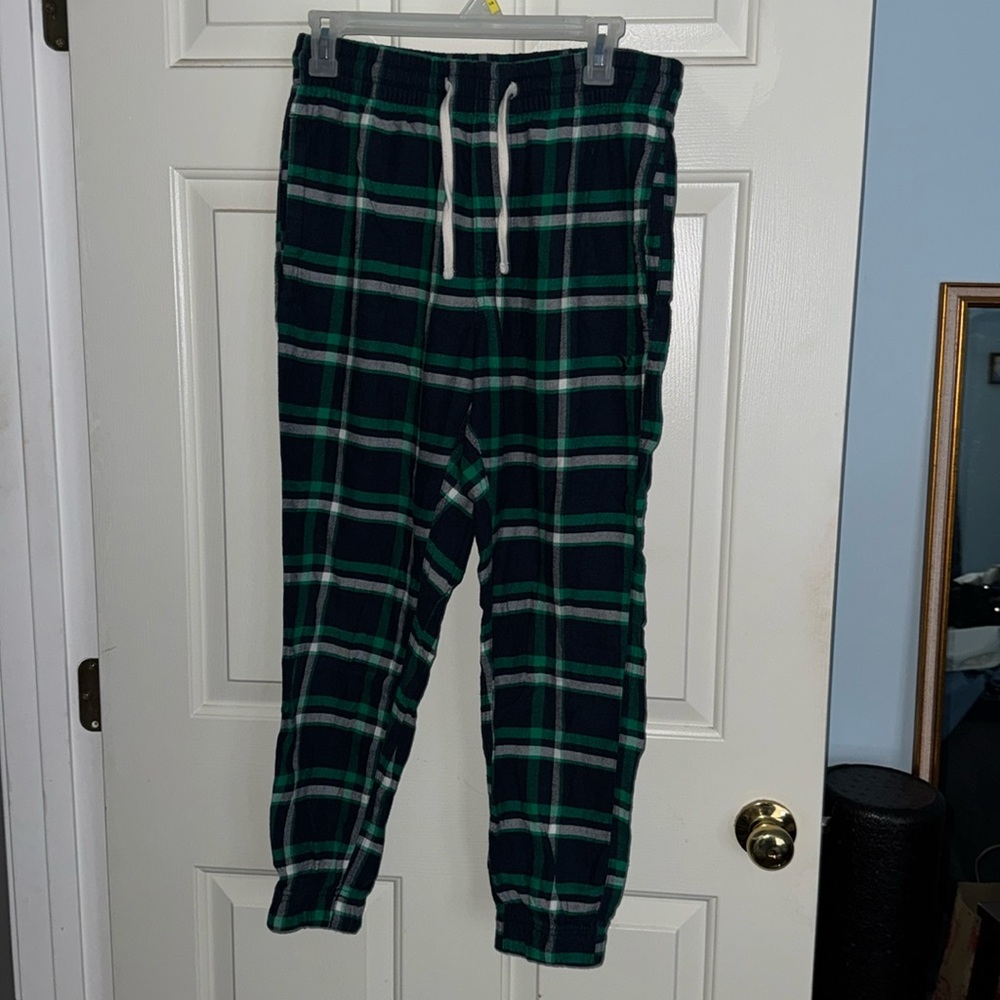 American Eagle men’s plaid elastic waist pajama pants